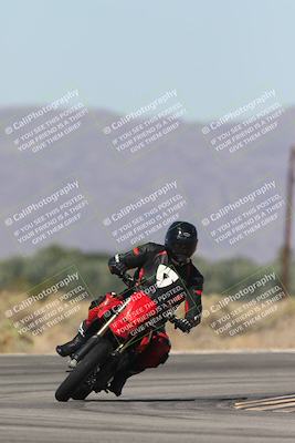 media/Oct-13-2025-Moto Forza (Mon) [[a66d839500]]/4-C Group/Session 3 (Turn 16)/